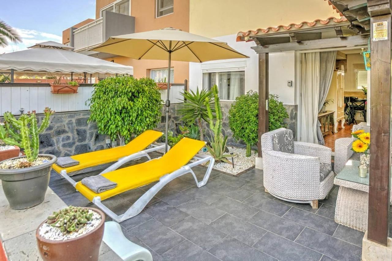 Elegant Villa In Corralejo Exterior photo